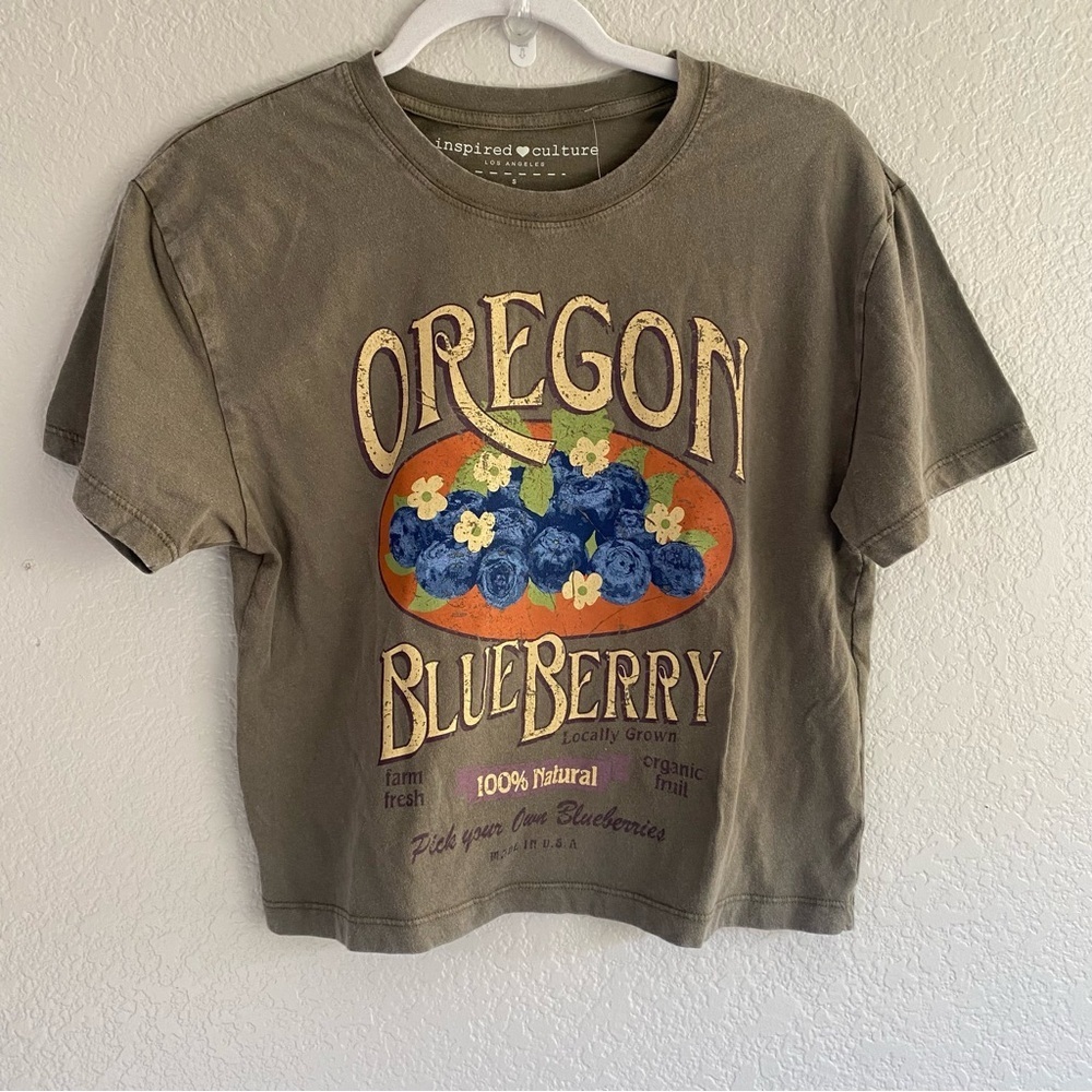 Oregon Blueberry Graphic Tee